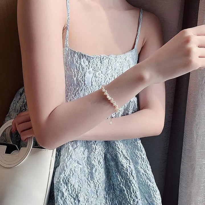 CLASSIC PEARL BRACELET