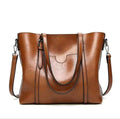 DAPHIRA | BORSA A SPALLA IN PELLE SLEEK