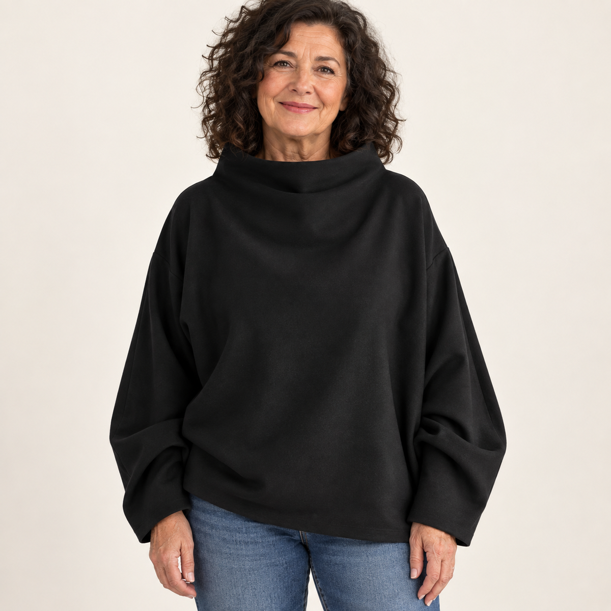 Elly | Warm Top with High Collar