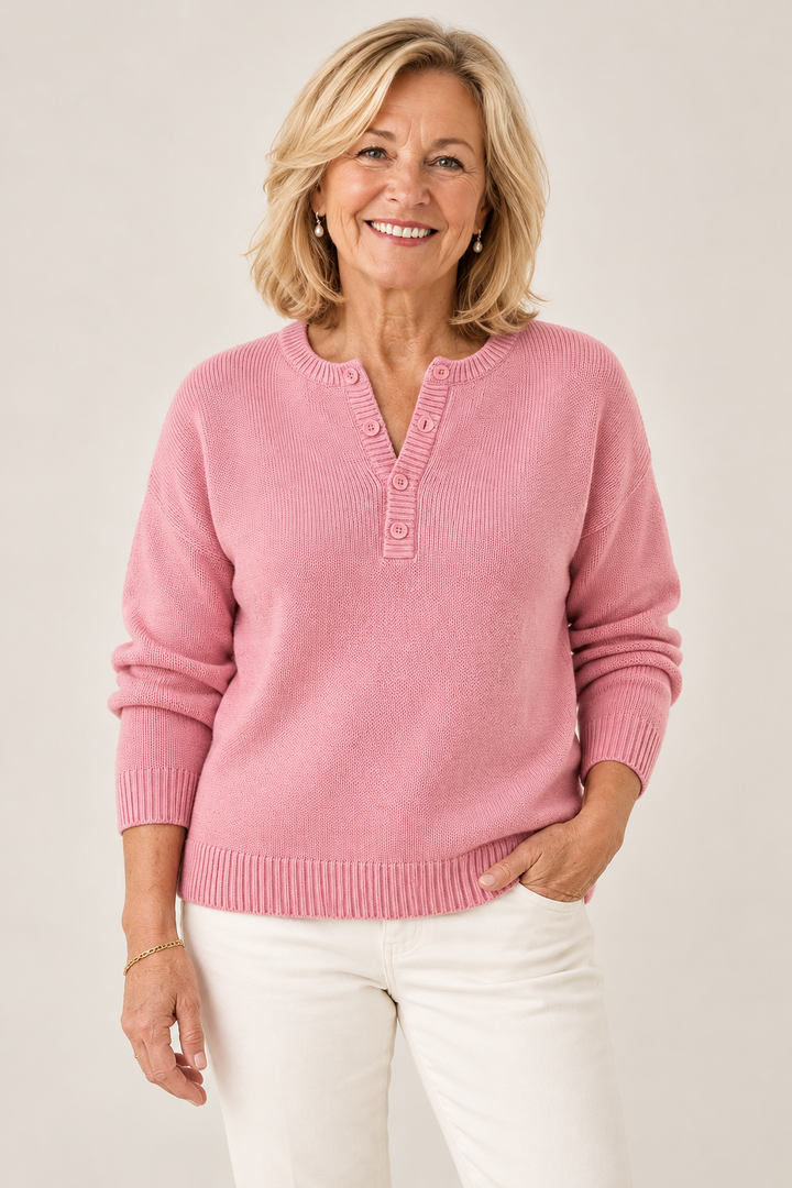 Gwen – Gracefully Designed Jumper on a mature model