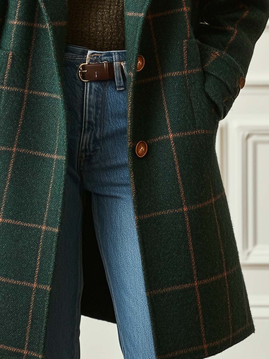 Elena – Classic Checked Coat