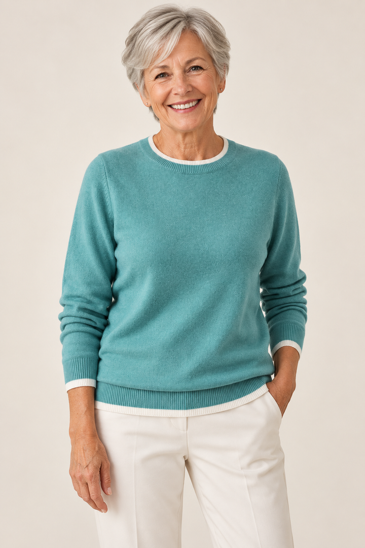 Kitty – Classic Crew Jumper on a mature model
